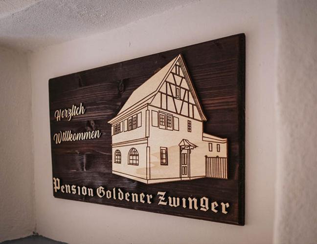 Pension Goldener Zwinger Meiningen Bagian luar foto